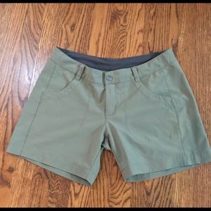 PATAGONIA All Weather Shorts Sage Green 4